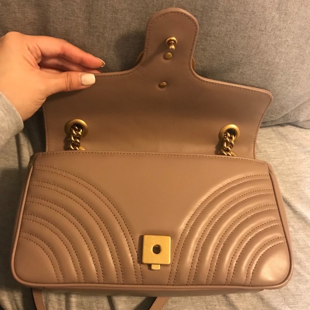Gucci GG Marmont Matelasse shoulder bag - Picture 4 of 13
